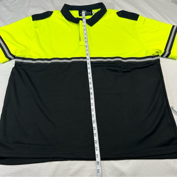 Innovative uniform shirt. - Picture 7 of 8